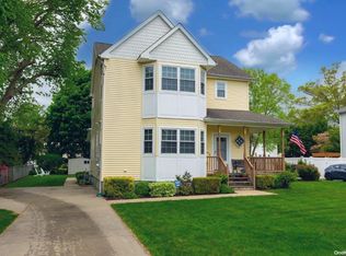 156 Homestead Ave, Amityville, NY 11701