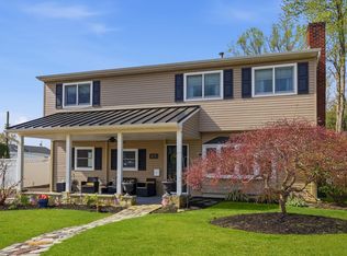 425 Austin Cir, Fairless Hills, PA 19030