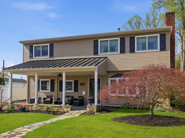 425 Austin Cir, Fairless Hills, PA 19030