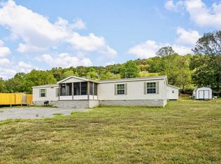 112 Dillard Creek Rd, Chestnut Mound, TN 38552