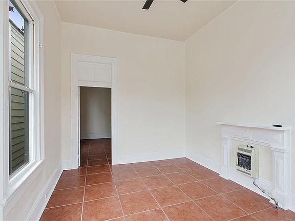 2nd image of 2216-18 Freret St