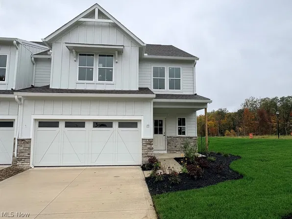 40 Lake Como Ct, Orange, OH 44022