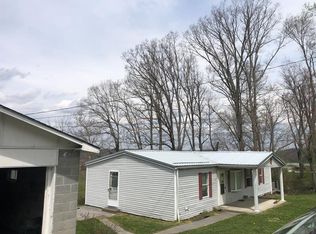216 Acorn Ln, Princeton, WV 24740