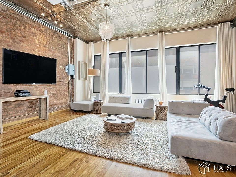 1st image of 131 W 21st St APT 4