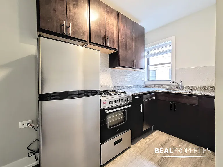 427 West Belden — Photo 15