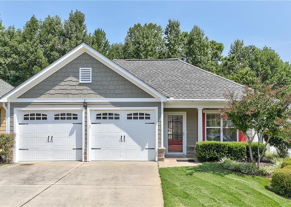 1st image of 233 Winthrope Dr