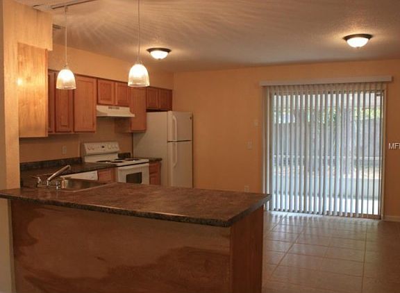 3rd image of 4421 Sebastian Way