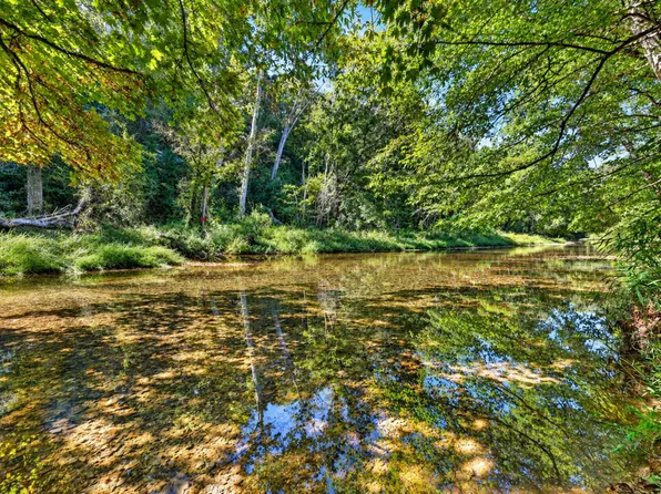 160 Backside Beaverdam Rd, Centerville, TN 37033