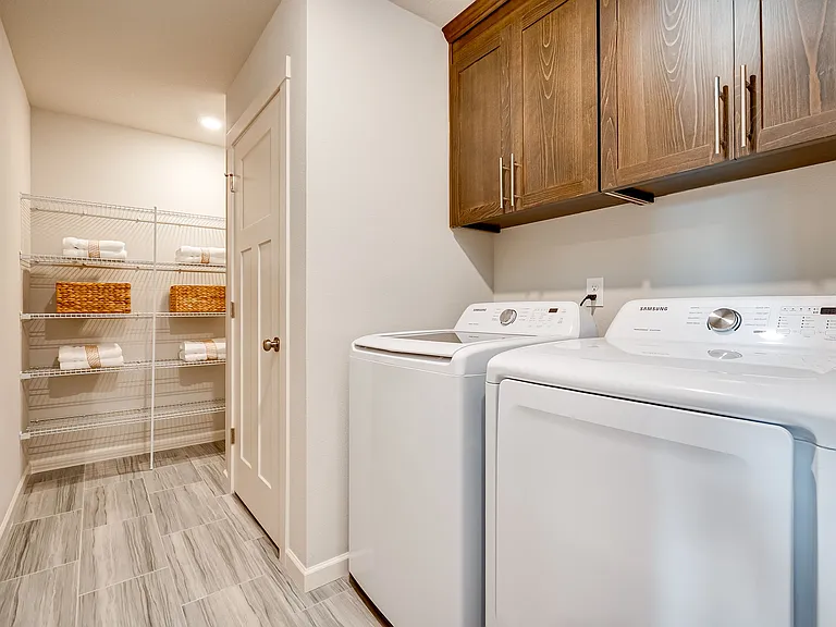 8782 N Otter Cir — Photo 55