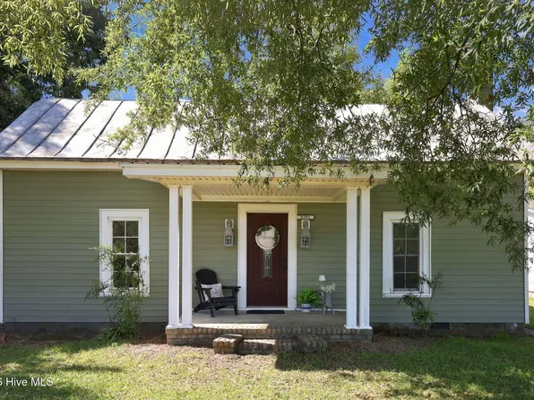 2292 Doc Loftin Road, Ayden, NC 28513