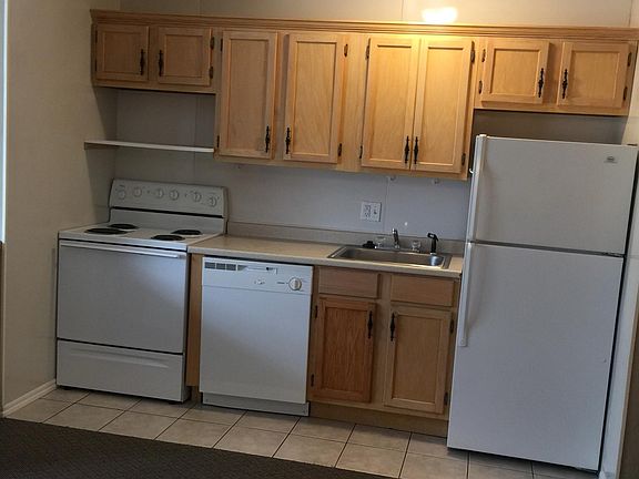 2nd image of 1809 E Lindsey St APT 3