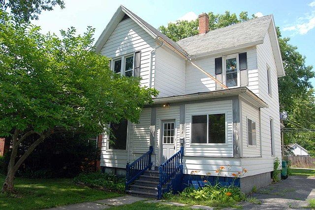 1st image of 106 W Washington St