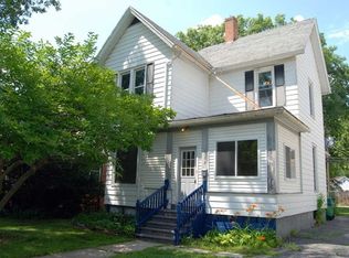 106 W Washington St, Streator, IL 61364