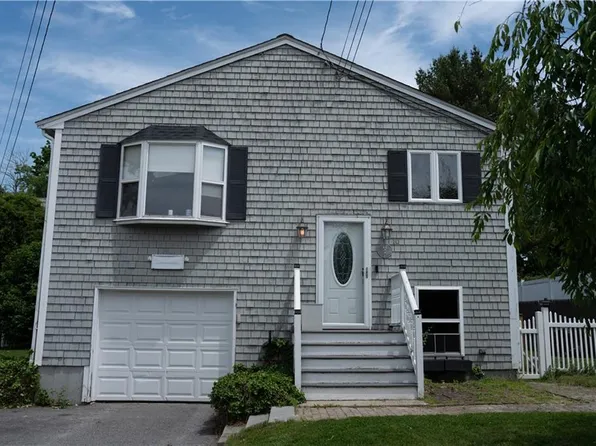 10 Scott Ct, Warren, RI 02885