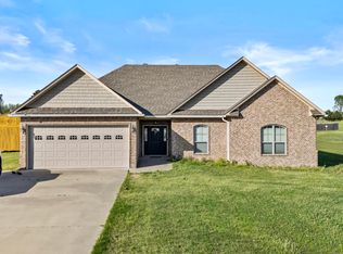 106 Schooner Ter, Beebe, AR 72012