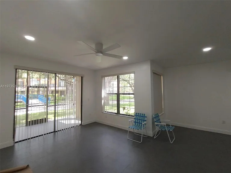 15509 Miami Lakeway N #102 — Photo 16