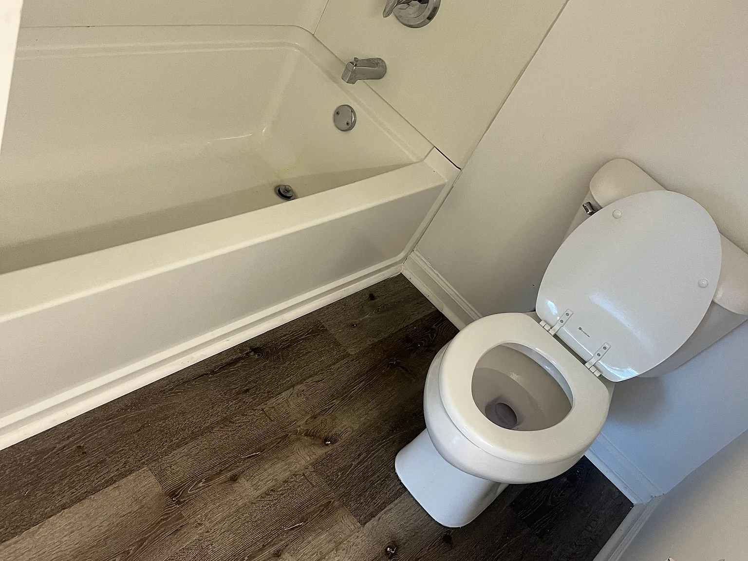 2 bed, 1400 sqft, $1,695 — Photo 4