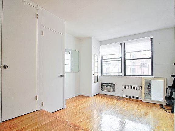 2nd image of 239 E 80th St #5