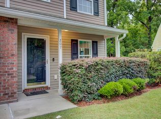207 Darcy Ave, Goose Creek, SC 29445