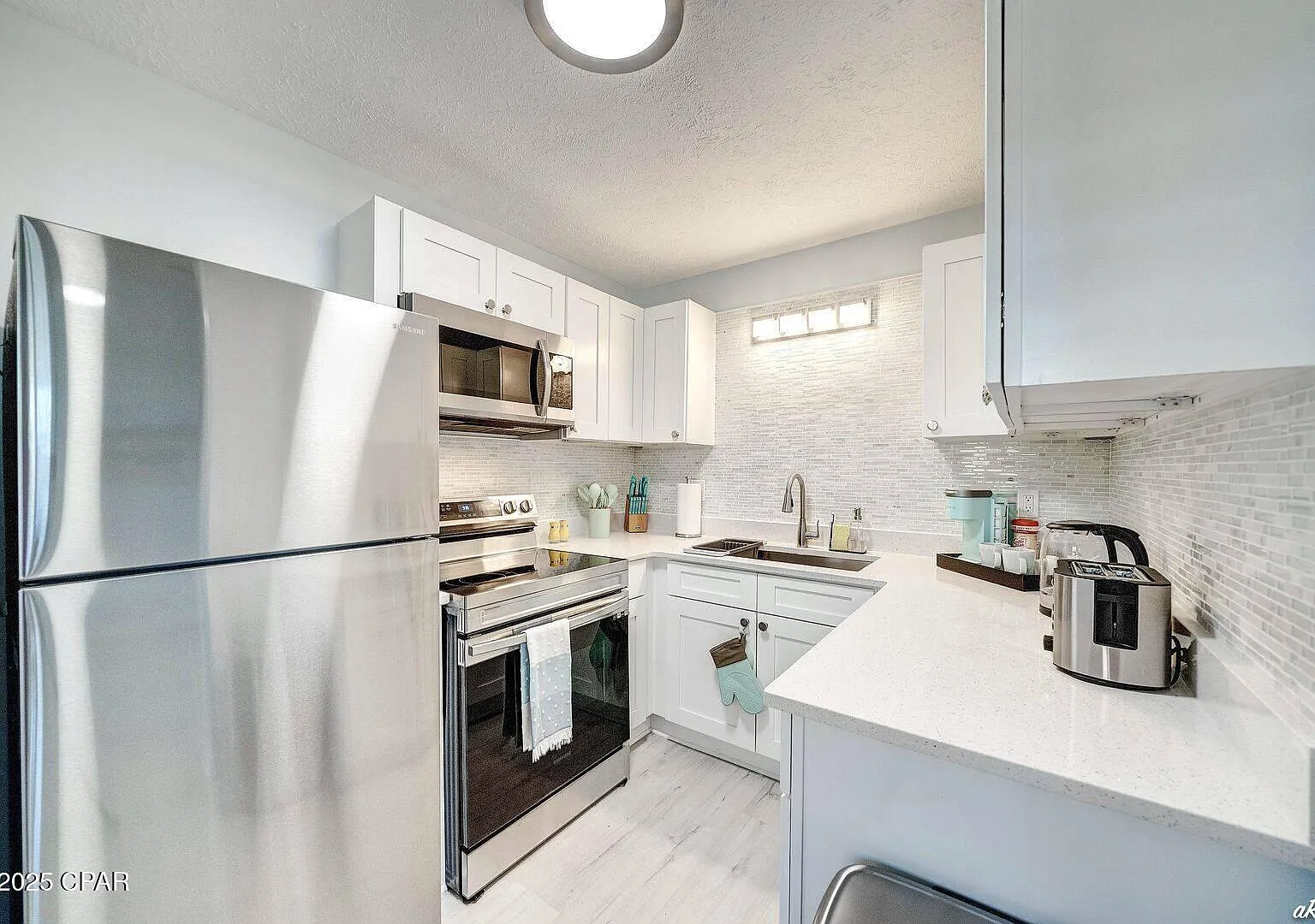 1 bed, 555 sqft, $1,175 — Photo 3