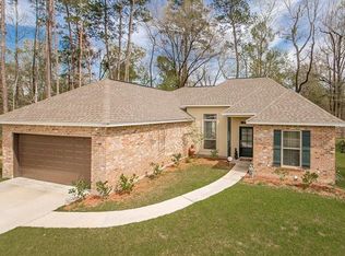 17282 Paddock Cir, Hammond, LA 70403