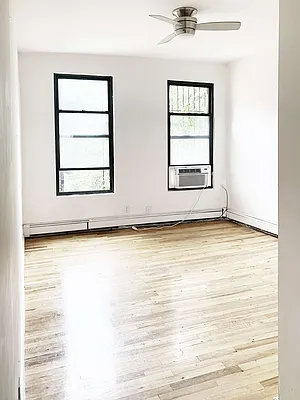 Rented by Gazal International Brokerage Group | media 33