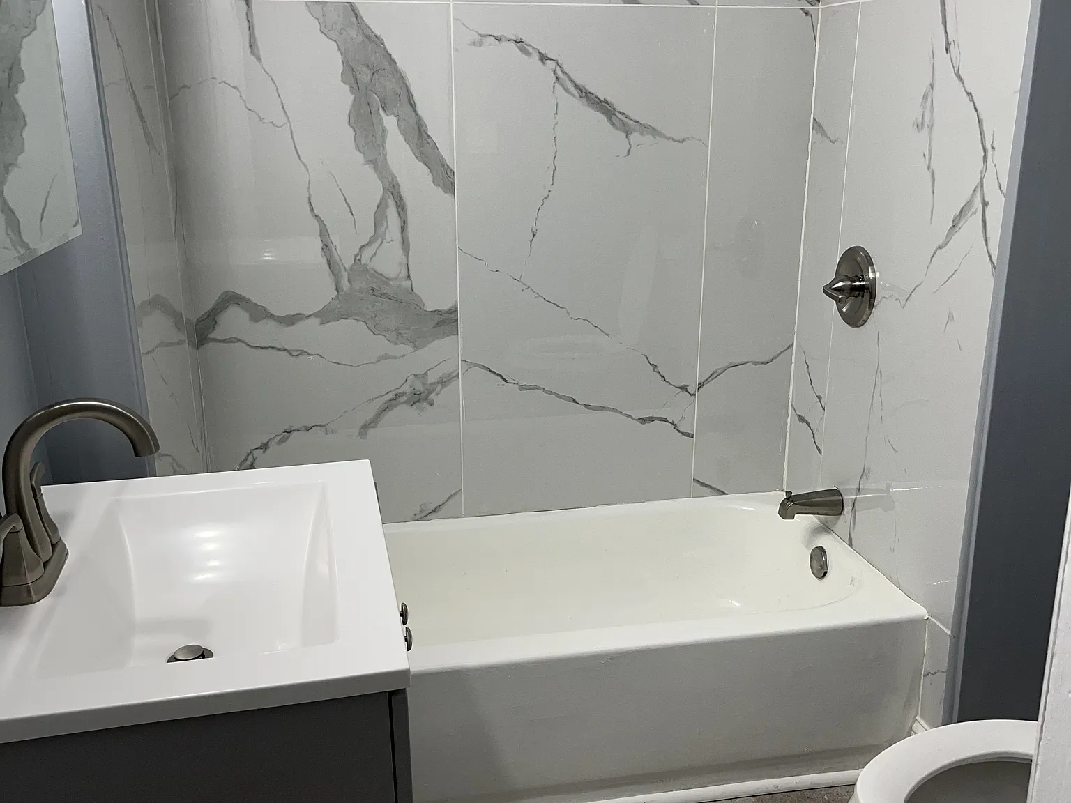 4 bed, 1200 sqft, $2,300 — Photo 4
