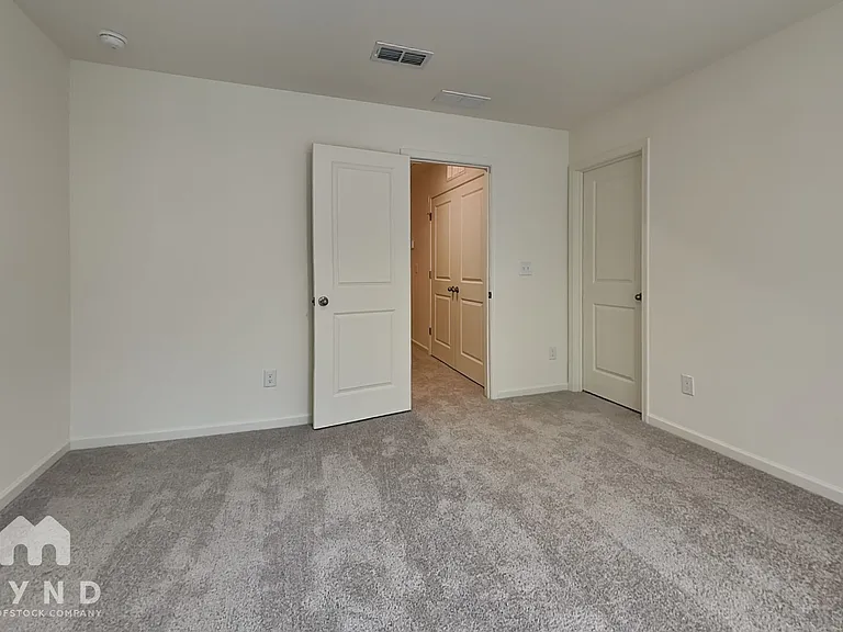 3013 Fulong Dr — Photo 9