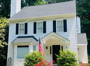 108 Topsail Ct, Cary, NC 27511