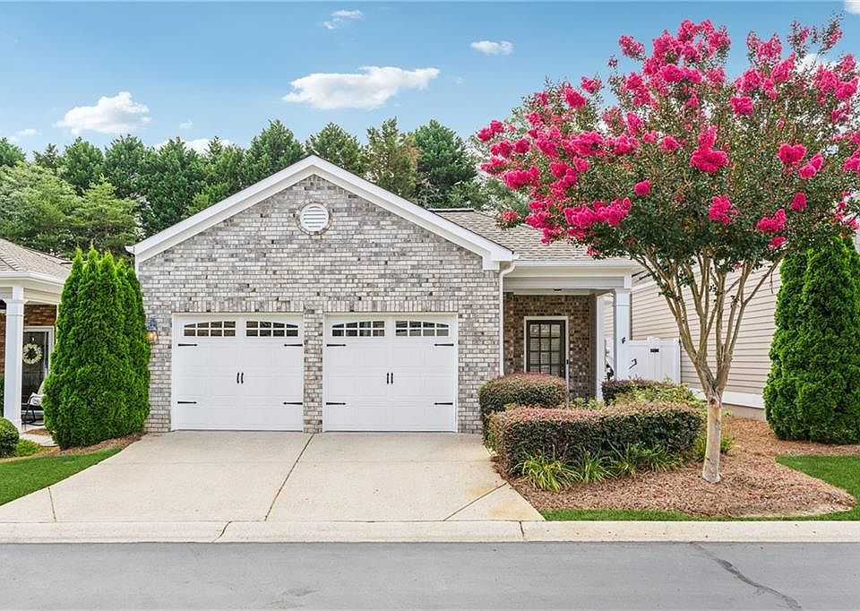 1st image of 604 Abbey Dr