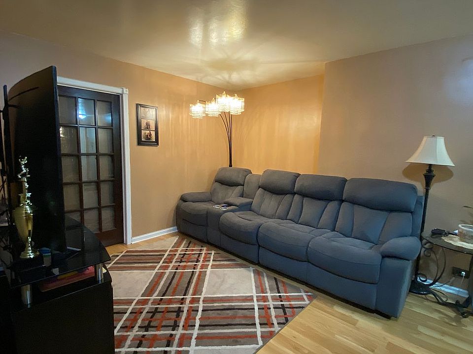 1st image of 172-70 Highland Ave #4C