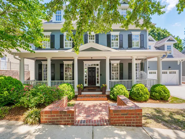 208 Glenhaven Dr, Chapel Hill, NC 27516