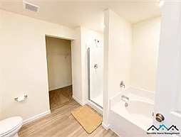 3 bed, 2.5 bath, 2264 sqft, $3,295 — Photo 4
