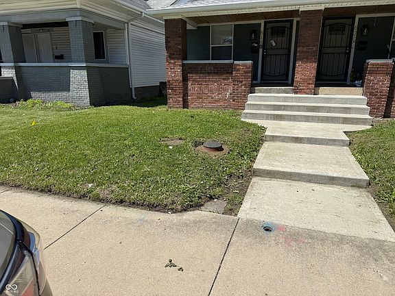 3rd image of 618 N Rural St