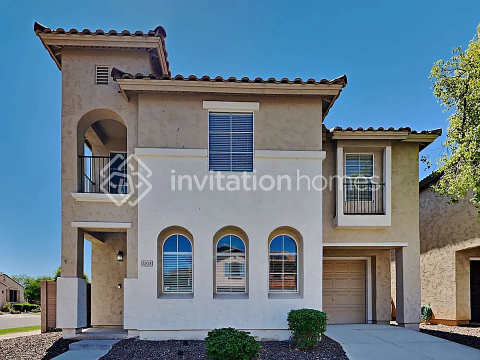 1515 E Sheraton Ln