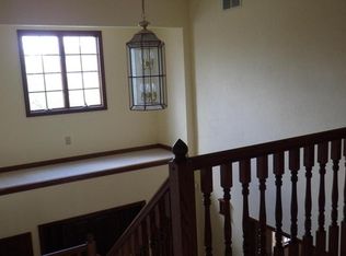 1023 Woodglen Rd, Westerville, OH 43081