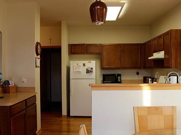 2nd image of 992 Cotherstone Pl