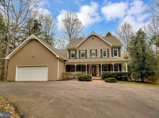 300 Goldvein Dr, Fredericksburg, VA 22407