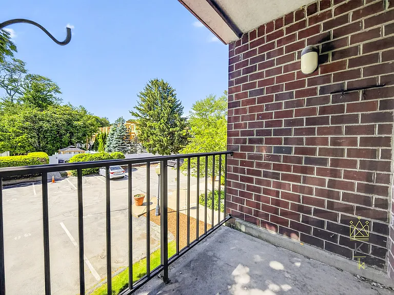 14 Heron St #208 — Photo 14