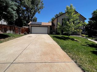 290 Greenway Cir E, Broomfield, CO 80020