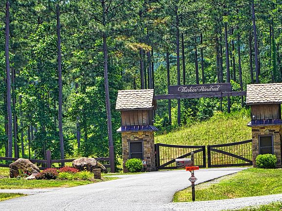 4th image of 240 Ridge Pointe Way