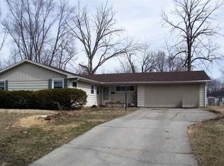 4507 Winston Dr, Fort Wayne, IN 46806