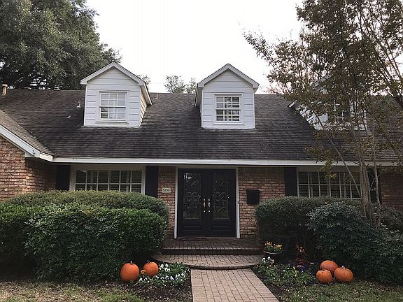 3rd image of 5106 Meadow Crest Dr