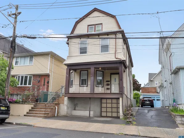 359 Elm St, Kearny, NJ 07032