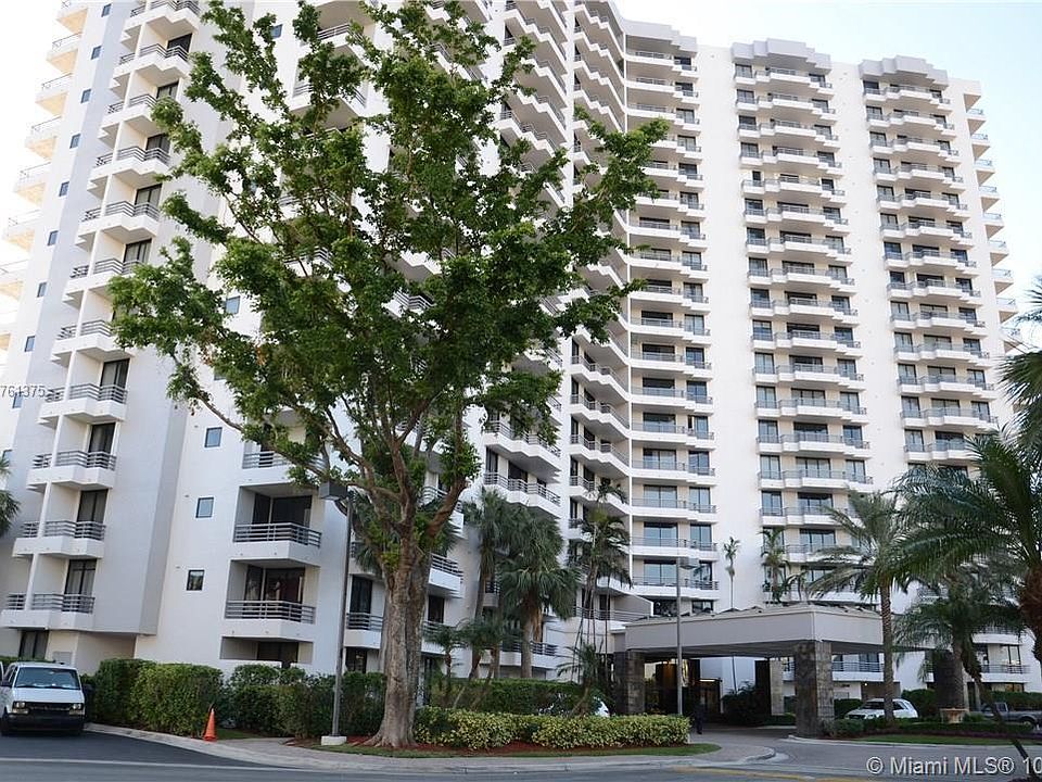 1st image of 3300 NE 191st St APT 1817