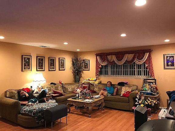 5th image of 18466 Sordello St