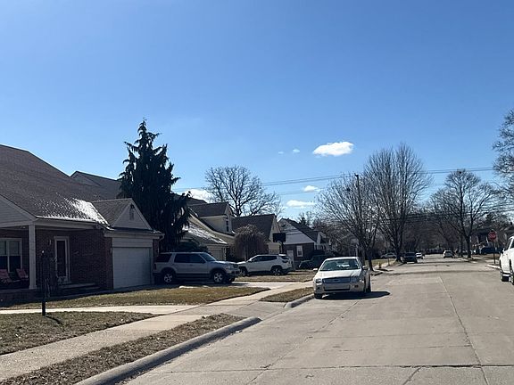 4th image of 3335 Willow St