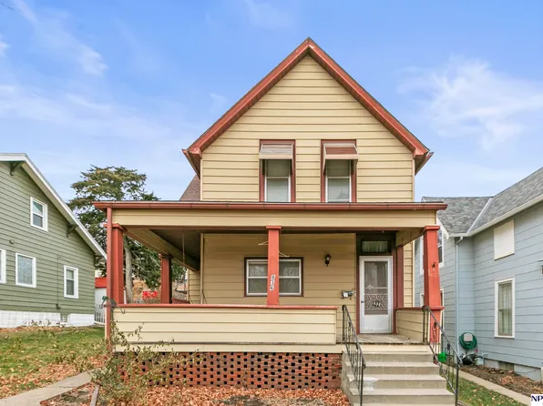 836 S 35th St, Omaha, NE 68105