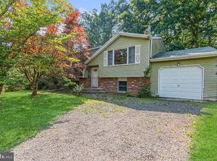 5 Goose Pond Rd, Tabernacle, NJ 08088