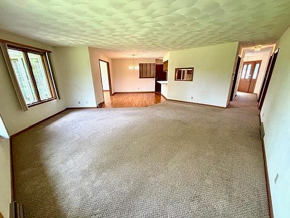 4th image of 730 Nantucket Dr #9